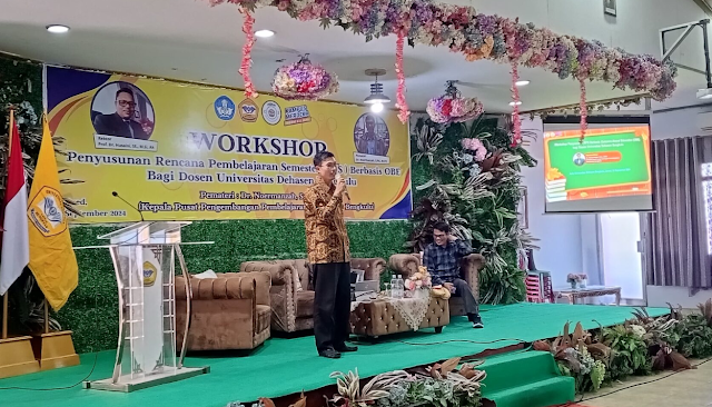 Mengikuti Workshop Pengembangan RPS Berbasis OBE di Aula Universitas Dehasen Bengkulu